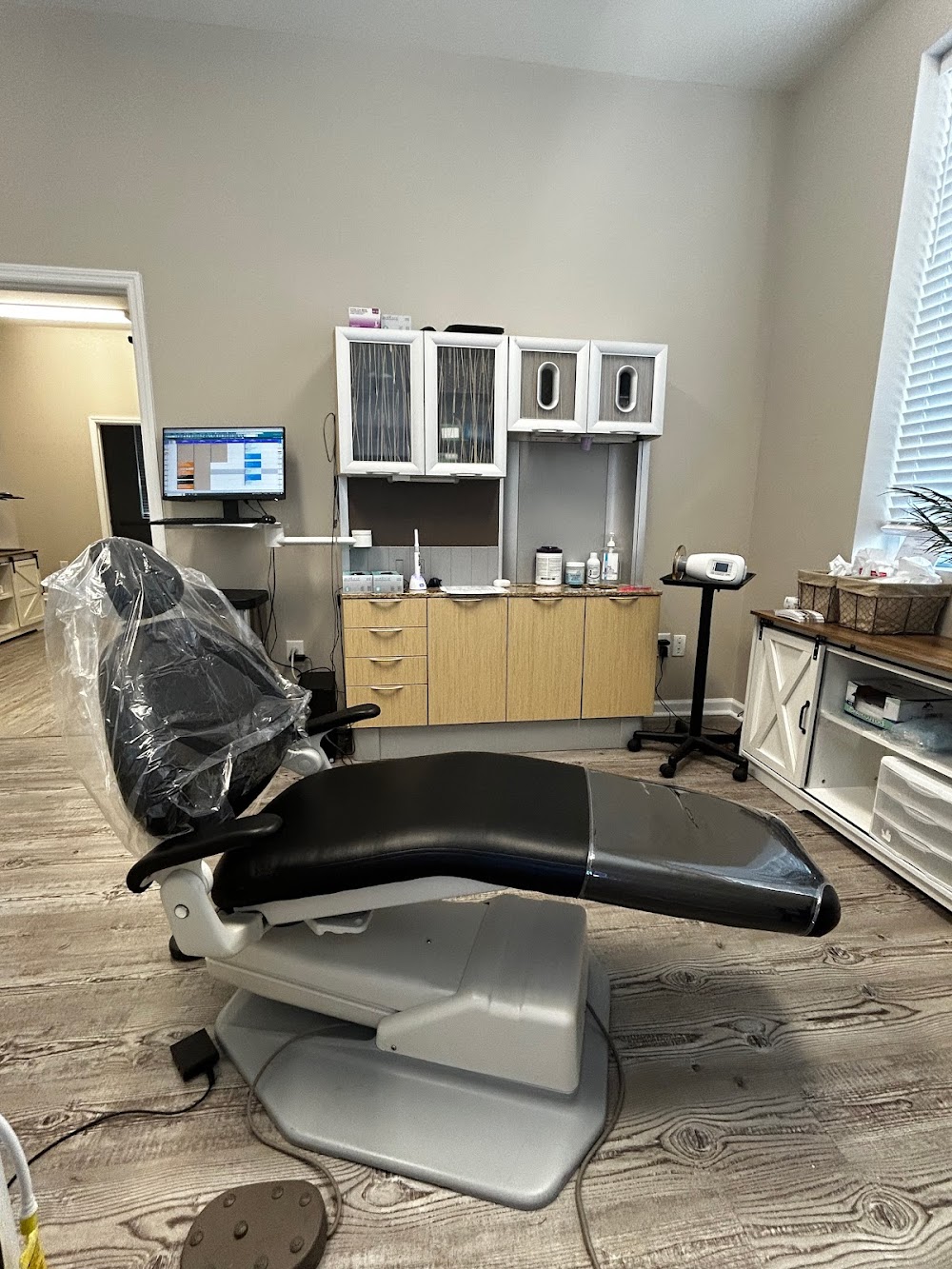 Roanoke Dental Center